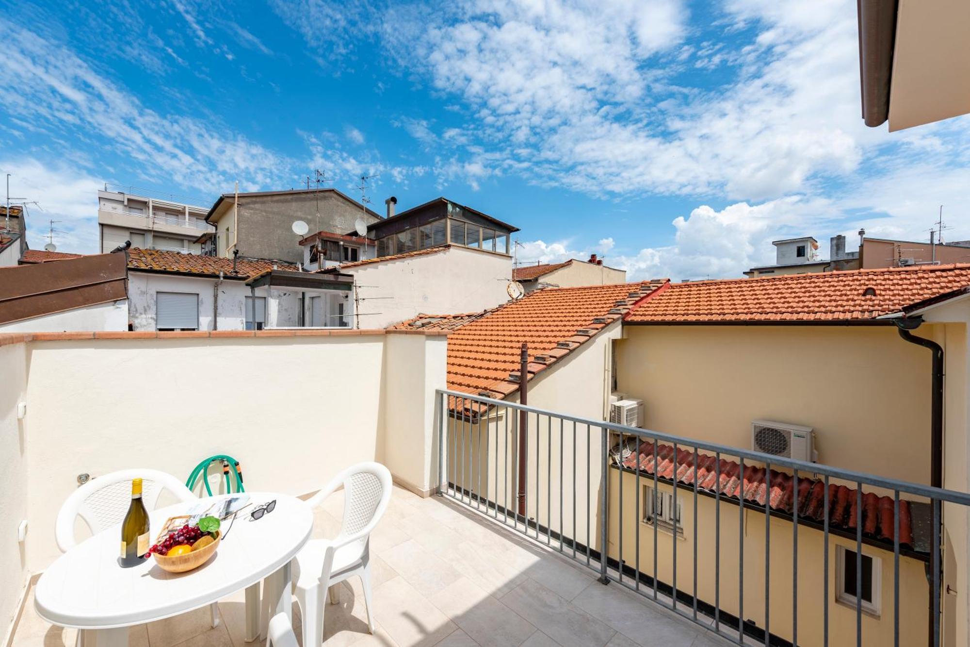 Suite Ondina Viareggio Apartments - Happy Rentals エクステリア 写真