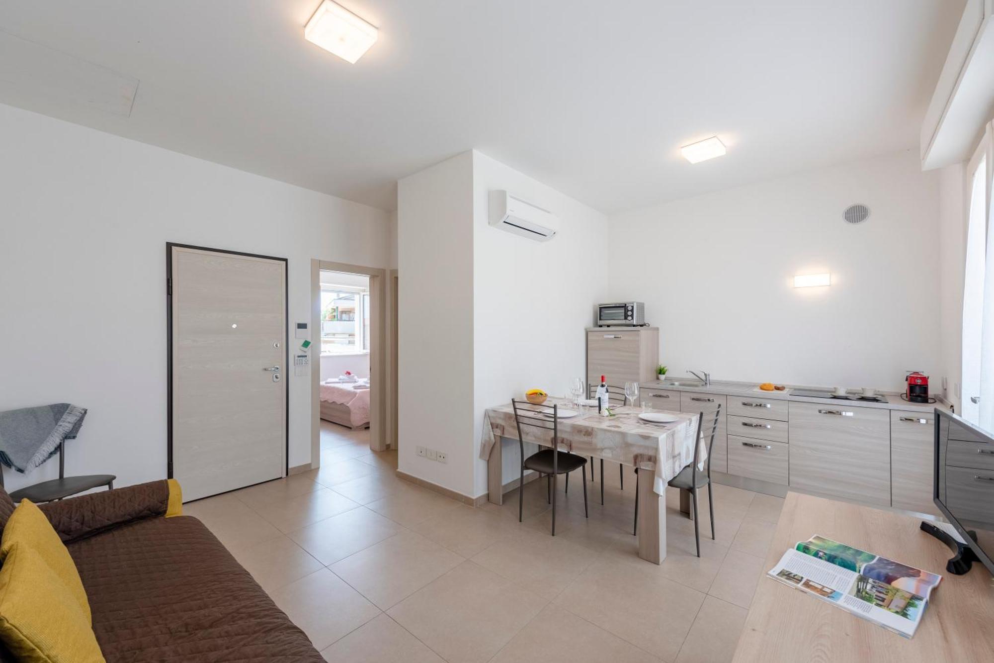 Suite Ondina Viareggio Apartments - Happy Rentals エクステリア 写真